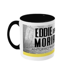 Tazza a due colori "Eddie deve Morire"